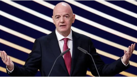 la-fifa-dio-marcha-atras-y-retiro-su-plan-para-abrir-sus-torneos-a-inversores-privados