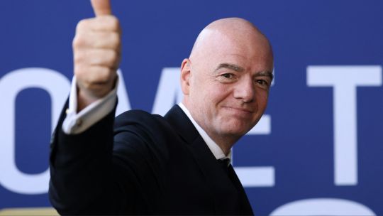 polemica-no-amedrenta-a-la-fifa:-se-mantiene-firme-en-su-plan-de-privatizacion