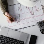 que-es-una-caucion-bursatil-y-cuanto-se-puede-ganar-con-una-tasa-del-26%-durante-el-fin-de-semana