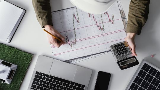 que-es-una-caucion-bursatil-y-cuanto-se-puede-ganar-con-una-tasa-del-26%-durante-el-fin-de-semana