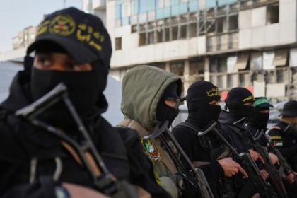 donald-trump-annonce-le-desarmement-du-hamas-par-un-accord-historique-aux-contours-flous
