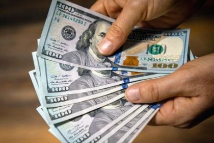 ahorro:-los-argentinos-compraron-us$-12-mil-millones