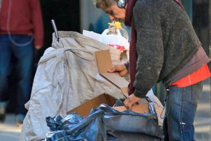 para-el-gobierno,-la-pobreza-bajo-10,9-puntos,-pero-cayo-solo-3,1,-segun-la-medicion-de-la-uca