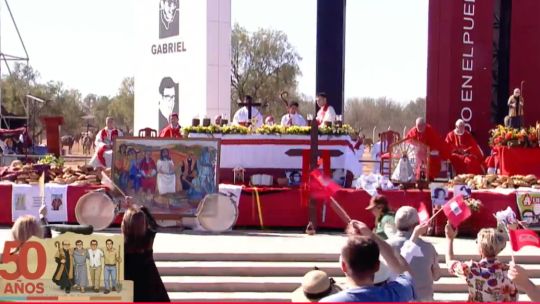 en-vivo:-con-diversos-actos-recuerdan-en-la-rioja-los-50-anos-del-martirio-de-monsenor-angelelli