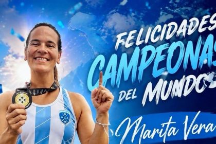 la-misionera-marita-vera-se-consagro-campeona-del-mundo-con-la-seleccion-argentina-de-hockey-+40