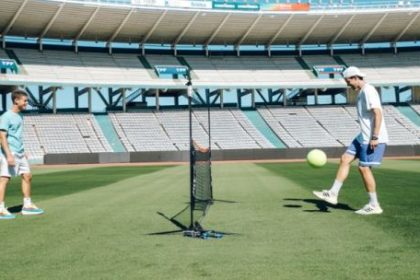 dominic-thiem:-del-tenis-al-futbol,-con-escala-en-el-estadio-kempes
