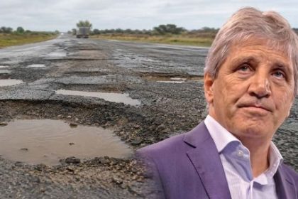 caputo-recauda-$-1,4-billones-para-rutas,-pero-no-se-ejecutan-para-conseguir-el-superavit
