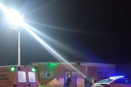 una-adolescente-resulto-herida-tras-caer-desde-el-primer-piso-de-una-vivienda-en-montecarlo