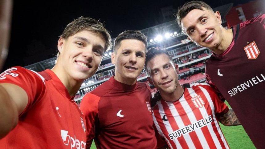 la-redencion-de-fernando-muslera:-de-las-sombras-del-mundial-2026-con-la-seleccion-uruguaya-a-la-ovacion-bajo-los-tres-palos-en-estudiantes-al-atajar-un-penal;-mira-el-video