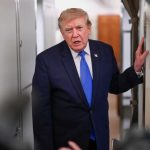 trump-anuncio-nuevas-negociaciones-con-iran-tras-postergar-una-ofensiva-militar,-aunque-iran-lo-desmiente:-“nueva-mentira”