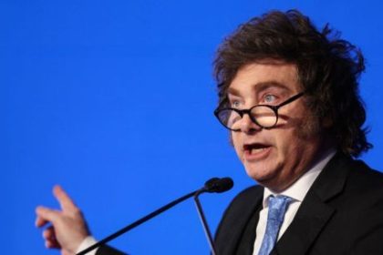 milei-destrozo-a-lula,-apunto-contra-kicillof,-se-burlo-de-cristina-kirchner,-denuncio-a-pedro-sanchez-y-le-respondio-a-victoria-villarruel