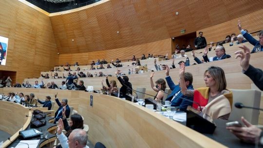 la-unicameral-vuelve-tras-el-receso-y-el-pj-abre-el-debate-por-la-extincion-de-dominio-en-cordoba