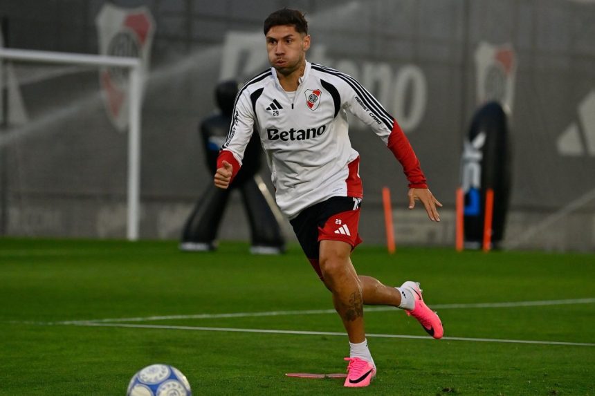 river-plate-in-worst-domestic-slump-in-115-years-despite-world-cup-winning-lineup