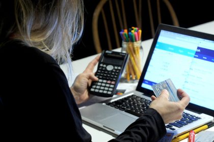 ¿cambio-de-tendencia?-el-atraso-en-el-pago-de-tarjetas-y-prestamos-personales-con-los-bancos-dejo-de-subir-tras-un-ano-y-medio