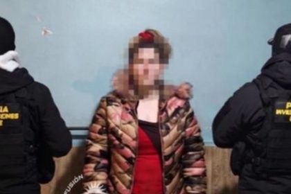 detuvieron-a-una-mujer-por-denunciar-un-falso-robo-de-su-camioneta:-el-vehiculo-estaba-en-una-concesionaria