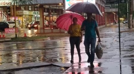 tras-un-inicio-de-semana-con-lluvias-y-tormentas-electricas,-hasta-cuando-seguira-el-mal-tiempo-en-misiones