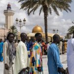 au-senegal,-les-grandes-figures-de-lislam-soufi-inspirent-les-discours-souverainistes-et-anticolonialistes