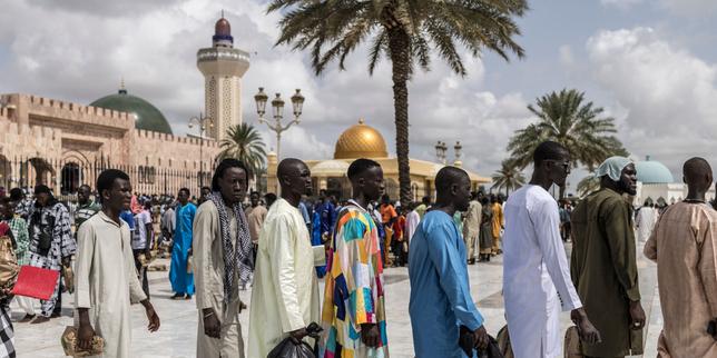 au-senegal,-les-grandes-figures-de-lislam-soufi-inspirent-les-discours-souverainistes-et-anticolonialistes