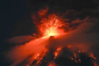 preocupacion-en-guatemala-por-la-erupcion-del-volcan-de-fuego:-“evoluciona-hacia-una-fase-mas-explosiva”