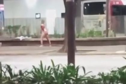 facundo-moyano-detenido:-el-video-que-muestra-cuando-la-joven-de-23-anos-deambula-semidesnuda-por-belgrano