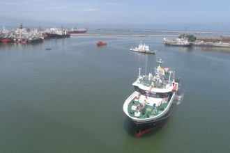 over-150-ships-stranded-in-argentine-waterways-due-to-harbor-pilots’-strike