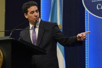 el-gobierno-dice-que-le-preocupa-el-alto-nivel-de-mora-de-las-familias,-pero-reitera-que-no-se-involucrara:-“creemos-en-las-soluciones-entre-privados”