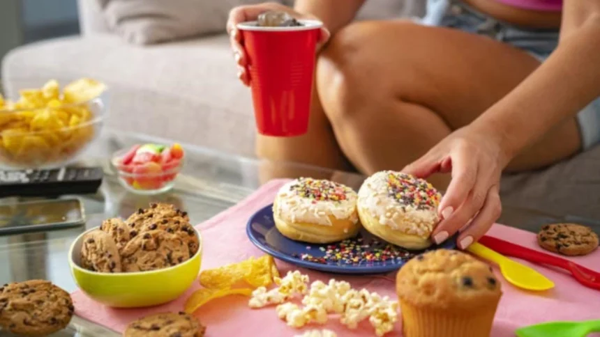 la-dieta-de-los-jovenes-agrava-la-crisis-climatica-mientras-crecen-las-emisiones-alimentarias