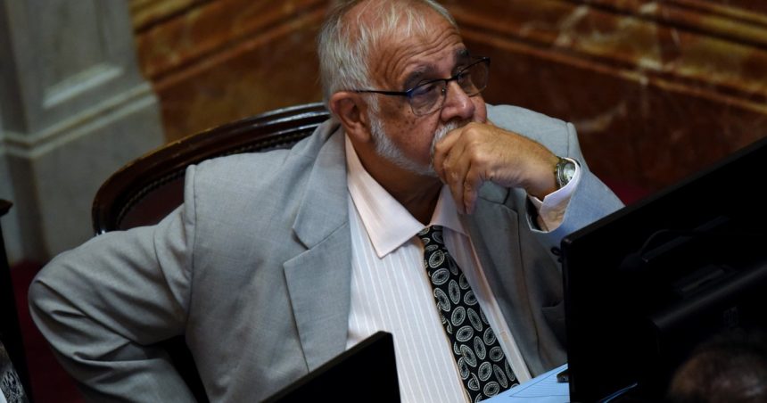 el-senado-avanza-con-los-pliegos-judiciales-y-le-hizo-un-guino-a-un-candidato-a-juez-vinculado-al-chiqui-tapia