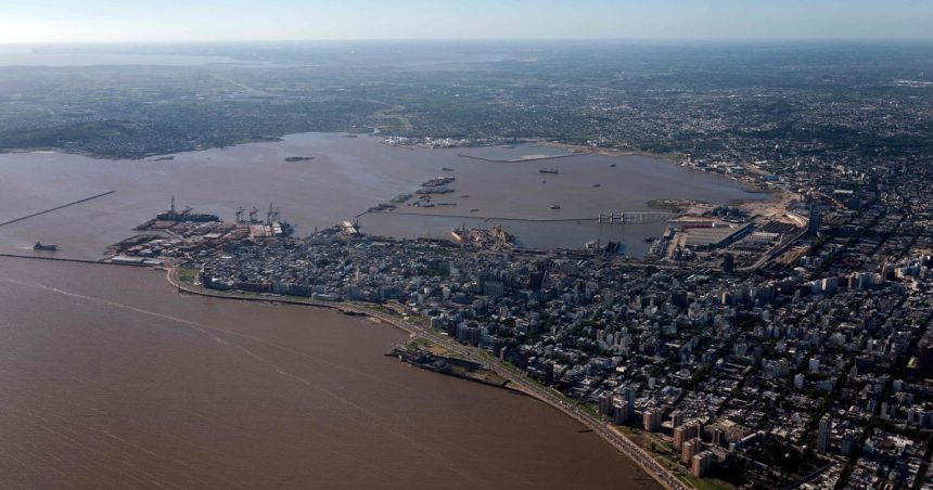 uruguay-habia-transmitido-que-el-decreto-argentino-introducia-cambios-en-los-rios-compartidos-y-afectaba-a-sus-puertos