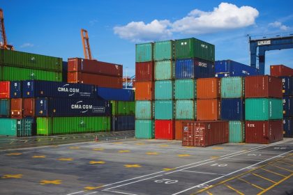 conflicto-en-los-puertos:-crece-el-malestar-entre-los-empresarios-por-la-paralisis-del-comercio-exterior