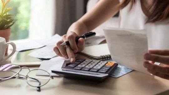 preocupacion-por-el-aumento-de-la-morosidad-entre-las-familias:-“el-nivel-de-gasto-para-refinanciar-sus-deudas-es-insolito”