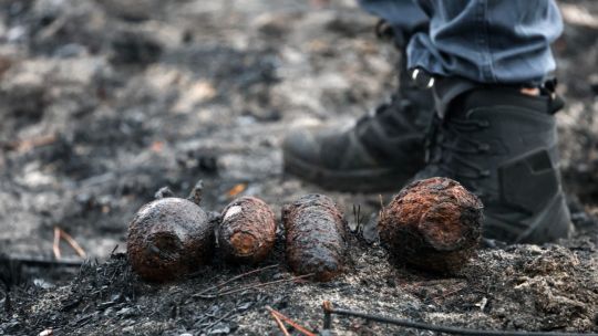 incendios-forestales-en-francia-dejaron-al-descubierto-decenas-de-proyectiles-de-la-segunda-guerra-mundial