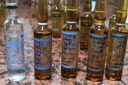 fentanilo-contaminado:-que-pasara-este-miercoles-con-las-dos-exfuncionarias-encargadas-de-controlar-los-laboratorios-detenidas-ayer