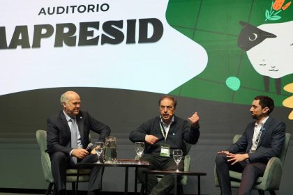 “que-pueda-decidir”:-un-funcionario-de-sturzenegger-ratifico-la-propuesta-de-hacer-voluntarios-los-aportes-al-instituto-que-promociona-la-carne