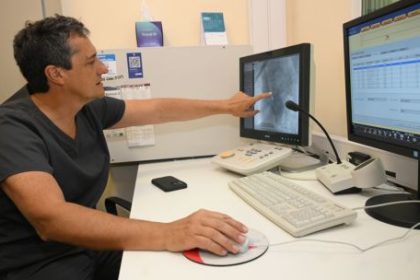 hito-medico-en-cordoba:-por-primera-vez-en-argentina-colocaron-un-stent-bioabsorbible-a-un-bebe-prematuro-de-49-dias