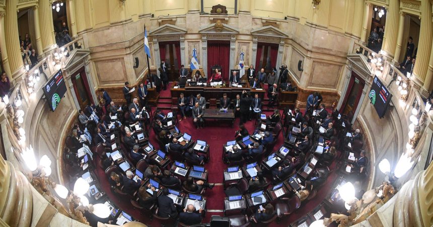 por-presion-de-los-aliados-y-para-evitar-que-se-caiga-la-ley-de-propiedad-privada,-el-gobierno-acepto-bajar-el-capitulo-mas-cuestionado