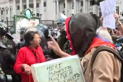 las-marchas-de-los-jubilados:-una-protesta-persistente-que-interpela-al-gobierno-y-al-periodismo