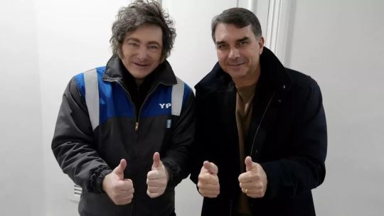 javier-milei-en-argentina-y-latinoamerica:-“no-hay-una-oposicion-que-le-pueda-hacer-frente”