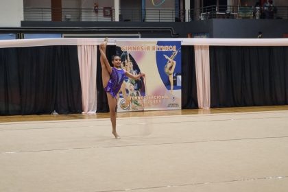 arranco-el-nacional-de-clubes-de-gimnasia-ritmica,-que-reune-en-posadas-a-400-deportistas-de-11-provincias