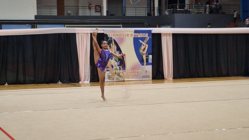 arranco-el-nacional-de-clubes-de-gimnasia-ritmica,-que-reune-en-posadas-a-400-deportistas-de-11-provincias