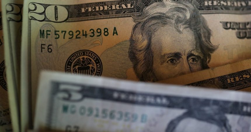 dolar-hoy:-a-cuanto-cotizan-el-oficial-y-sus-diferentes-tipos-de-cambio-este-jueves-06-de-agosto