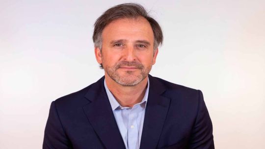joaquin-benegas-lynch-y-la-venta-de-tierras-a-extranjeros:-los-negocios-privados-de-un-senador-cercano-a-milei