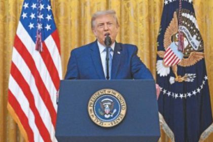 la-justicia-obligo-a-trump-a-devolver-casi-u$s100.000-millones-cobrados-por-aranceles-declarados-ilegales