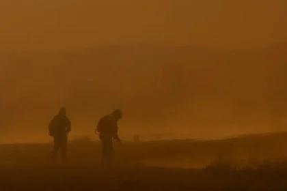 los-vecinos-de-el-refugio-denuncian-que-el-abandono-politico-agravo-el-incendio-que-arraso-el-barrio