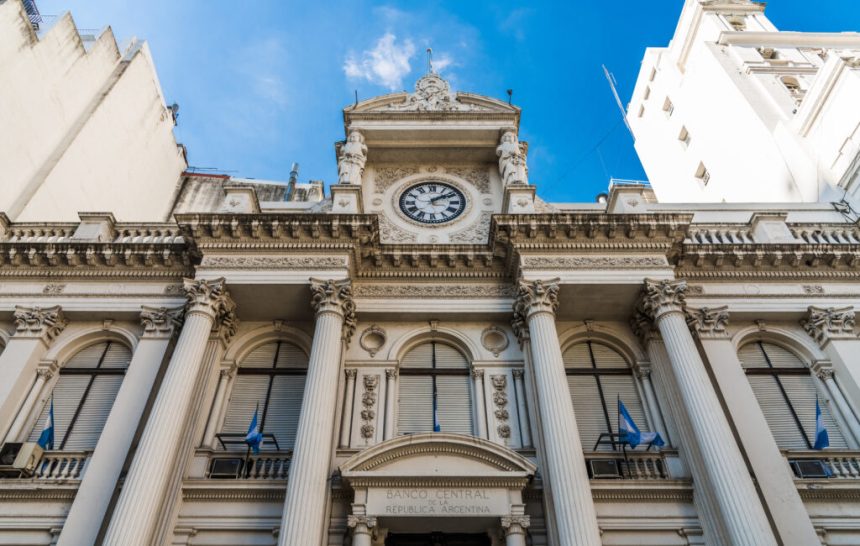 argentina’s-central-bank-renews-currency-swap-with-china