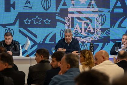 la-liga-profesional-convoco-a-una-reunion-clave-para-definir-los-torneos-de-primera-division-de-2027