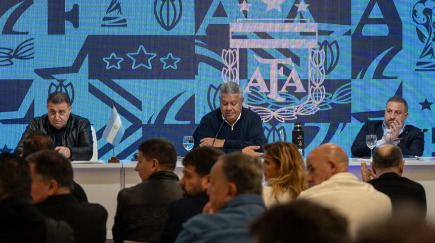 la-liga-profesional-convoco-a-una-reunion-clave-para-definir-los-torneos-de-primera-division-de-2027