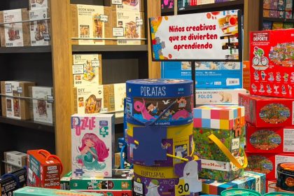 el-mes-de-la-ninez-ya-mueve-al-comercio-posadeno:-promociones,-tendencias-y-expectativa-por-el-black-friday