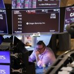 wall-street-opera-sin-rumbo:-caen-las-tecnologicas-y-el-mercado-espera-senales-de-iran-y-del-empleo-en-eeuu.