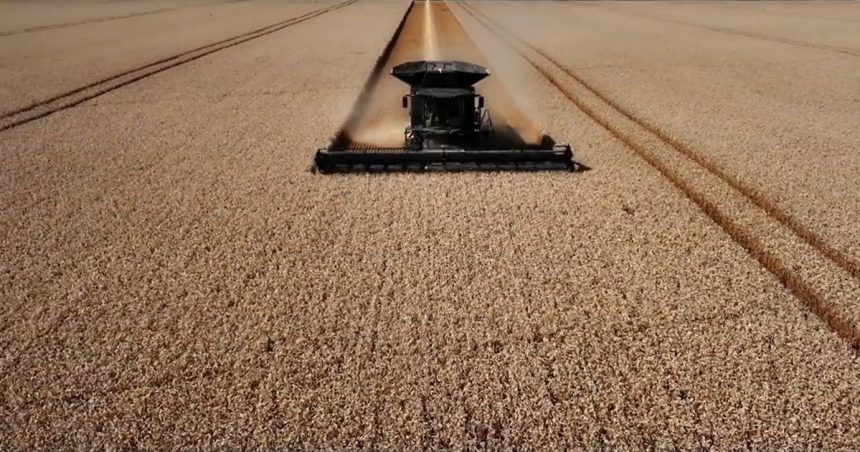“corta-la-secuencia-de-fragilidad”:-las-ventas-de-maquinaria-agricola-saltaron-un-45%-mensual-en-julio,-con-las-cosechadoras-liderando-el-rebote